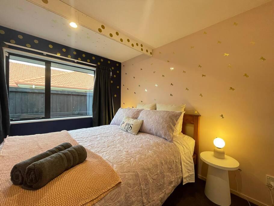 Spacious 4 Bed Family Home Christchurch Exterior photo